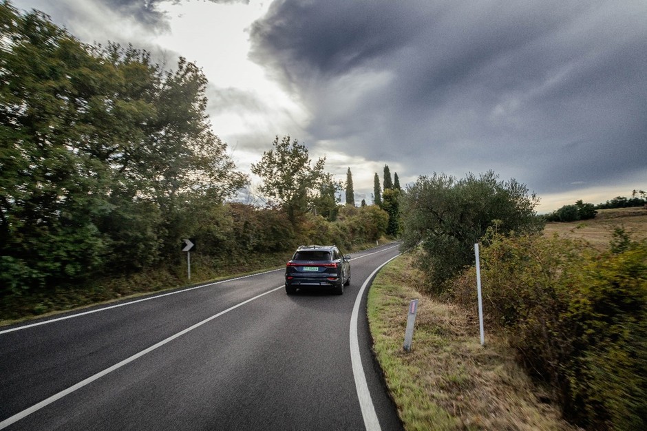1600 km elektrykiem do Włoch. Nie wyszło ani długo, ani drogo