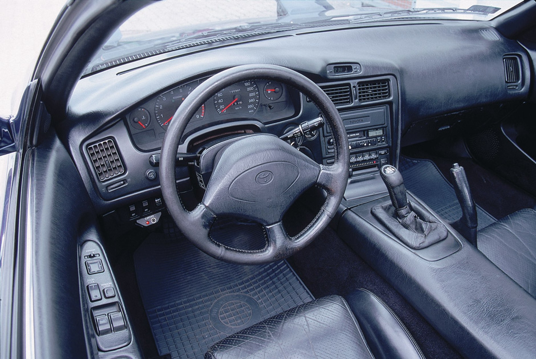 Toyota MR2: Niczym małe Ferrari