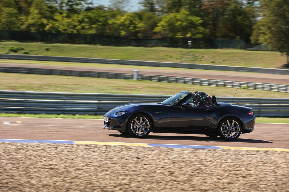 Mazda MX-5 bije rekord Guinnessa