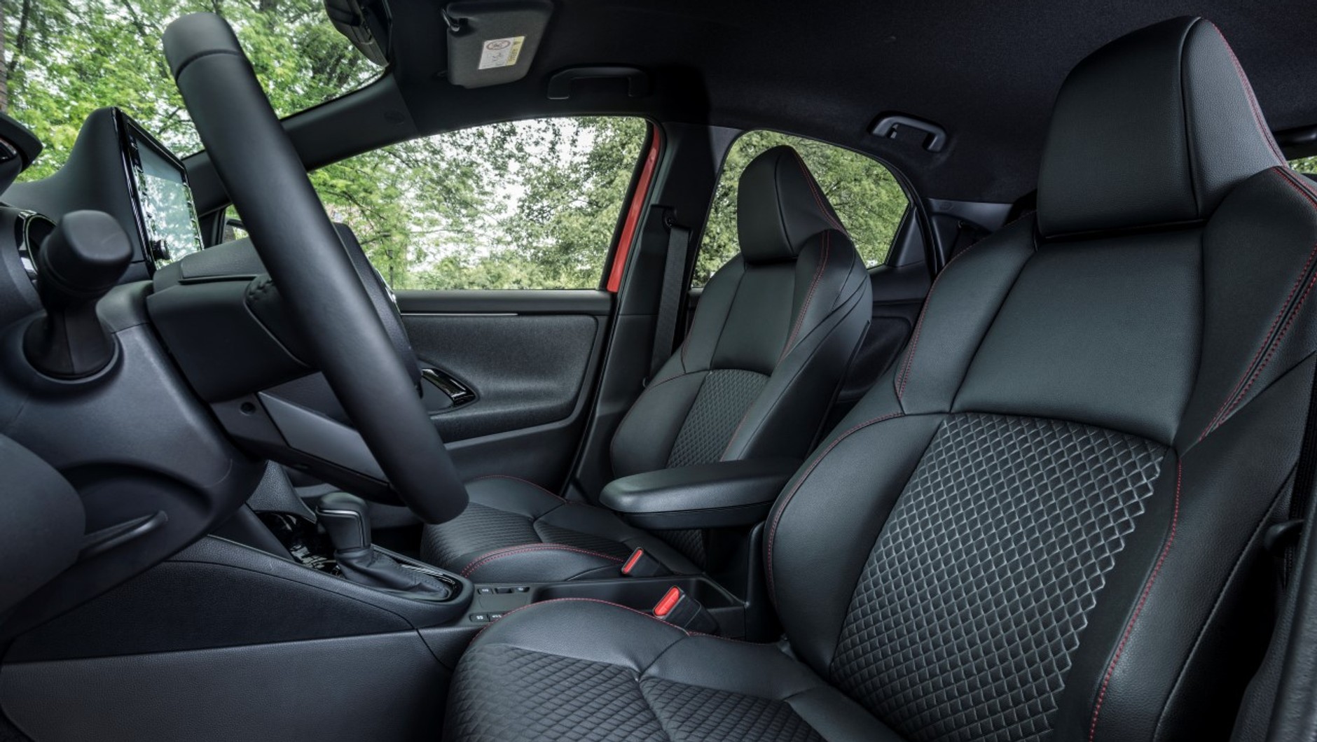 Toyota Yaris 4 generacja 2020 rok