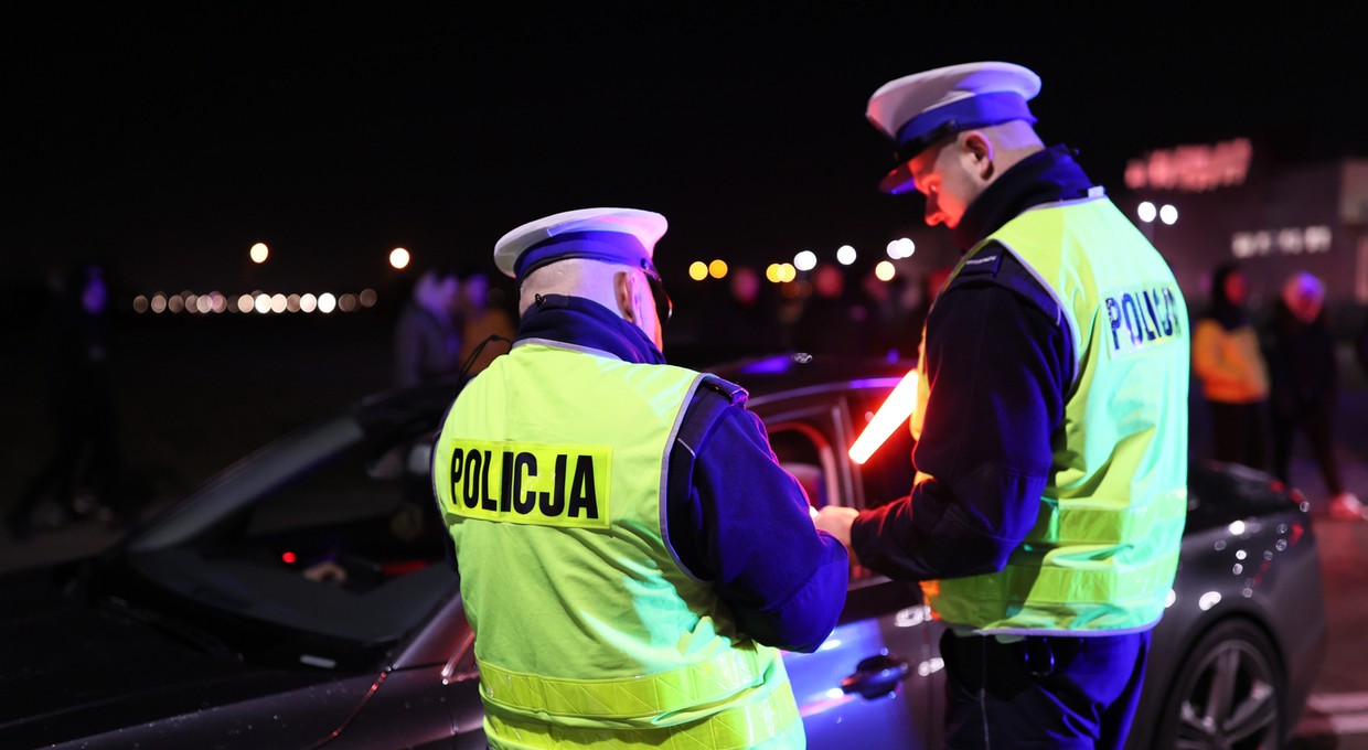 Policjanci posłali na A4 drony. Kierowcy ciężarówek wpadali jeden po drugim