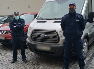 Autobusem pod prąd na trasie S7. Zobacz nagranie