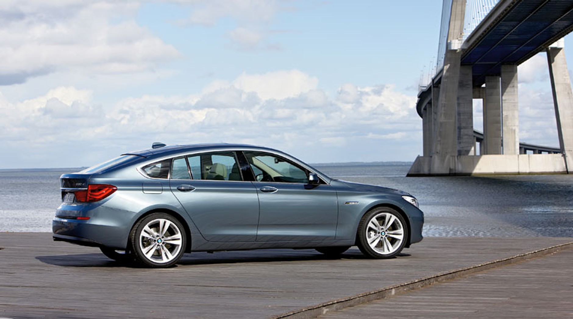 IAA Frankfurt 2009: BMW 5 GT – pierwsze wrażenia (fotogaleria)
