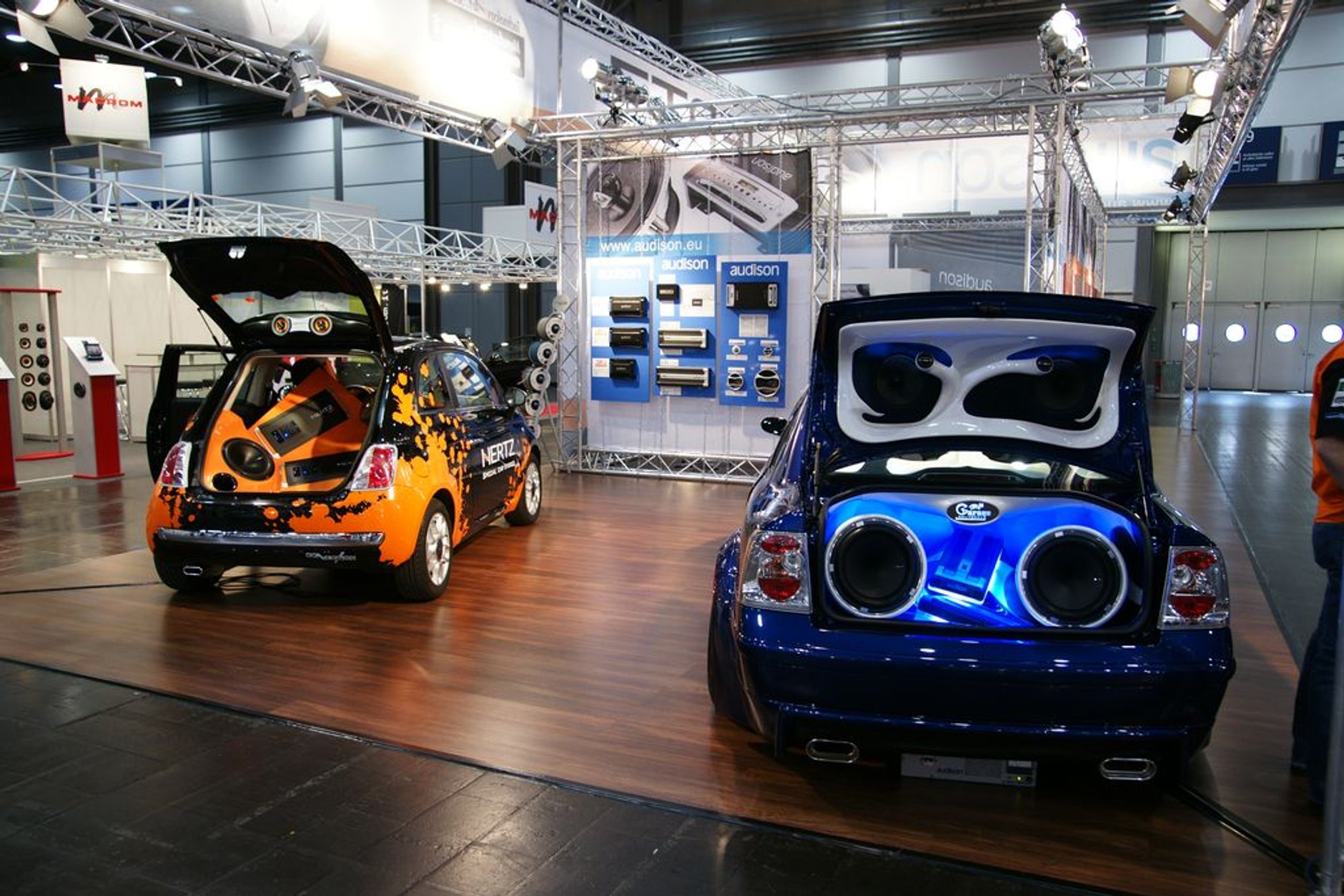 AMICOM 2010: kino, koncert i nawigacja do samochodu (galeria)