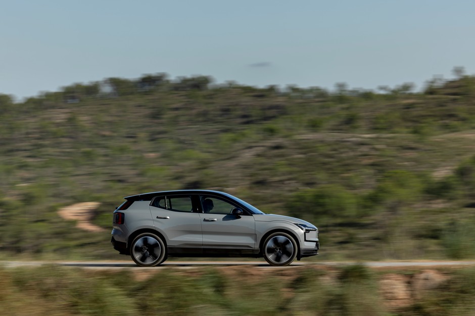 Volvo EX30
