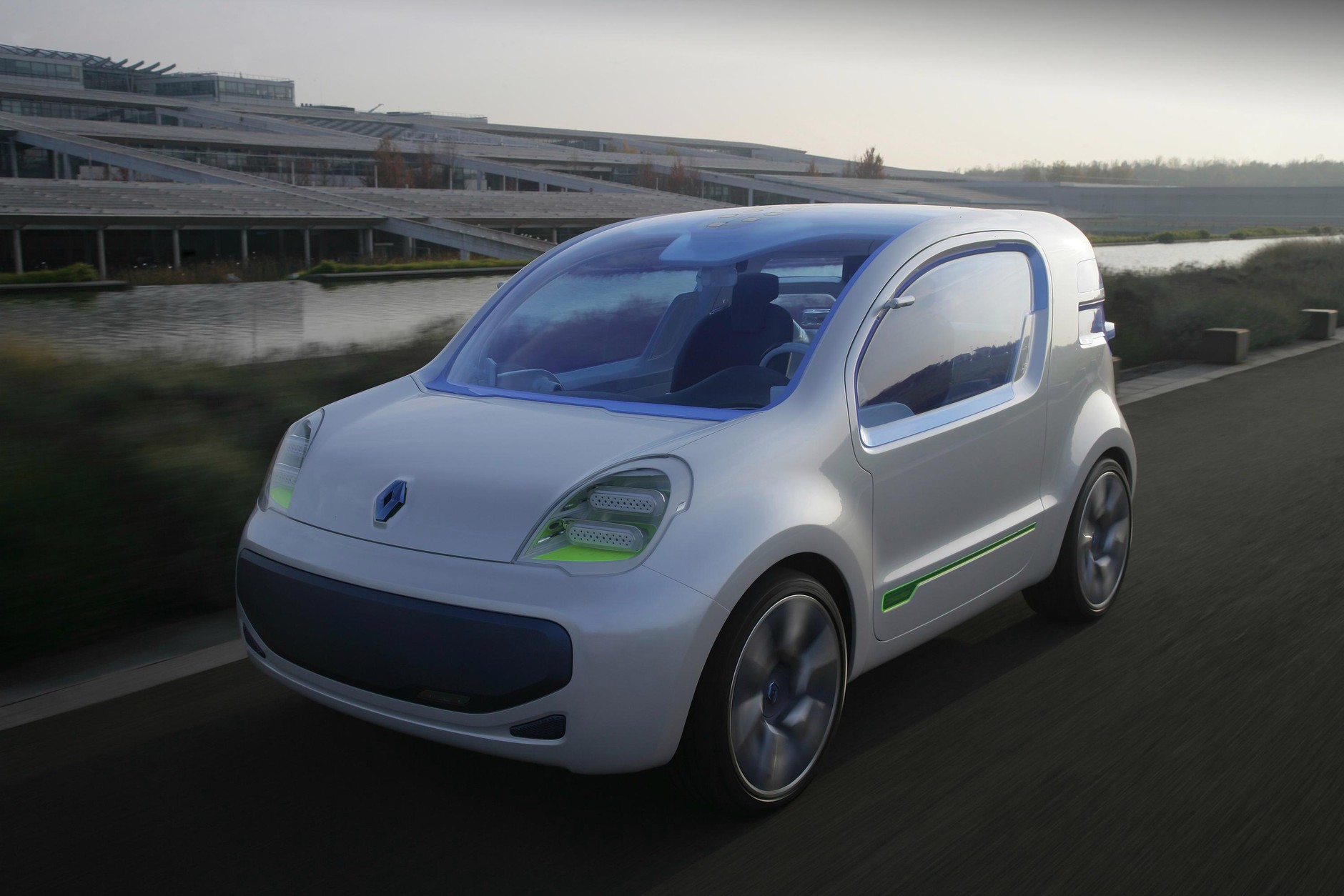 Genewa 2010: Renault - dwa kabriolety i ofensywa w dziedzinie zrównoważonej mobilności