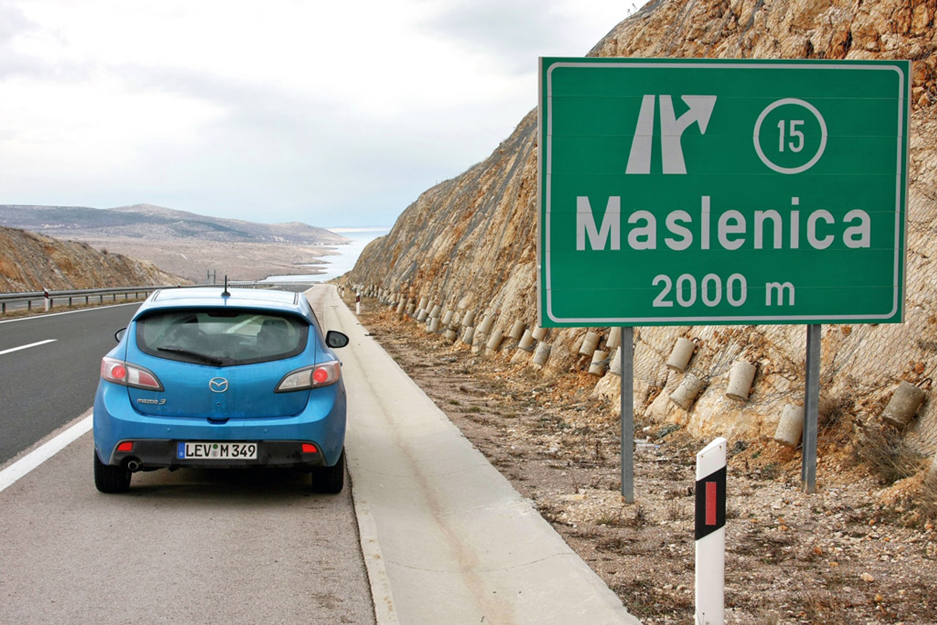 Test długodystansowy Mazdy 3: sprawdziliśmy, czy Mazda nadal trzyma się mocno