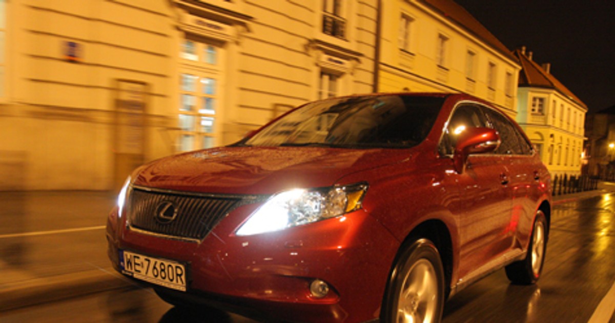 Lexus RX 350 - Multimedialna salonka XXI wieku