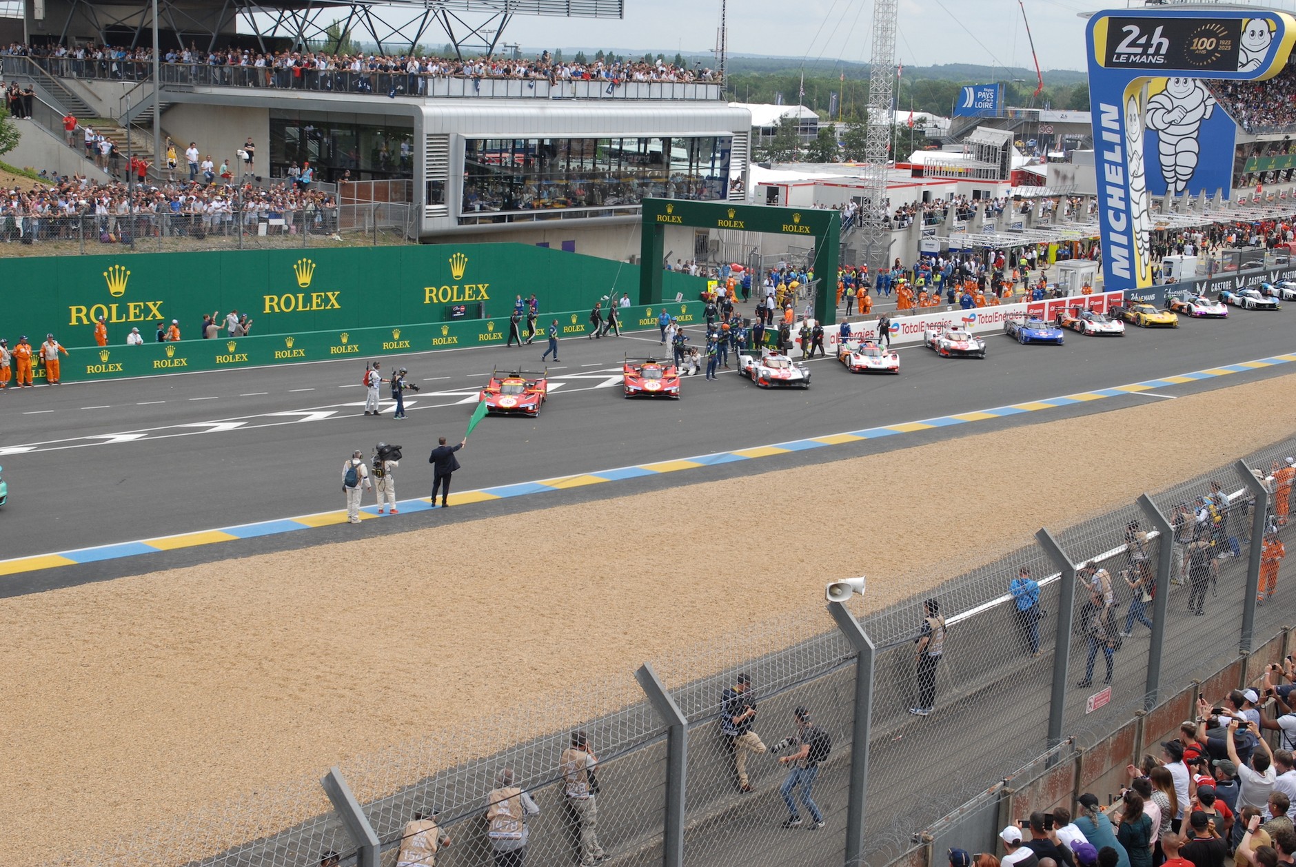 Bolidy gotowe do startu w 24h Le Mans