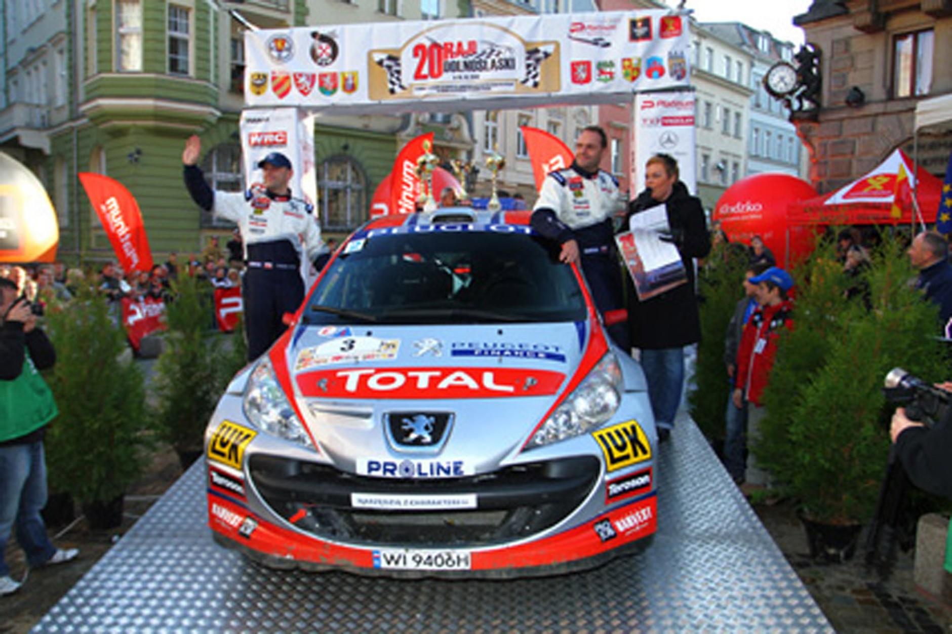 Jak działa napęd 4x4 w Peugeocie 207 S2000