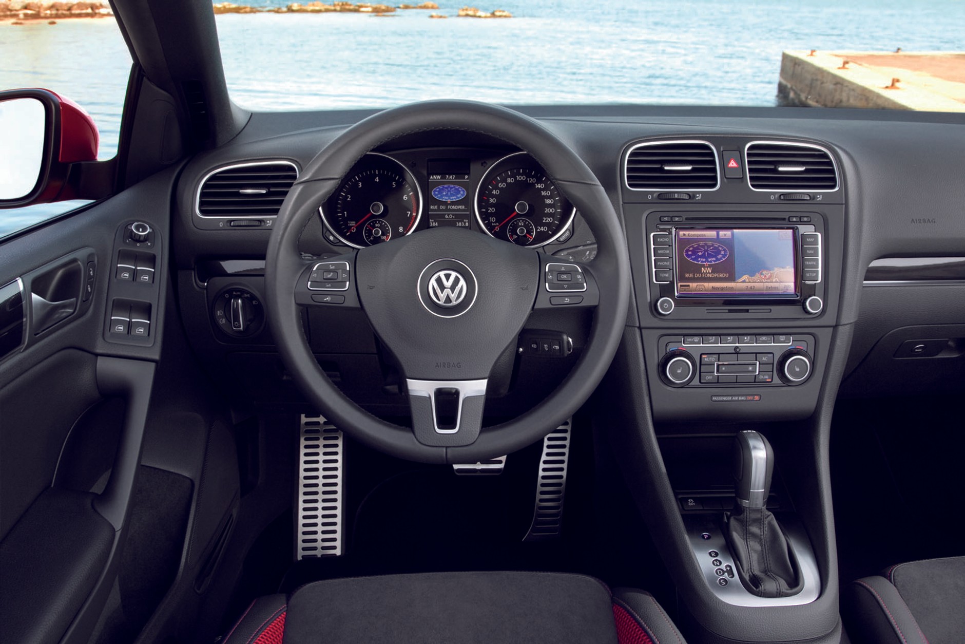 Taki jest nowy VW Golf Cabriolet