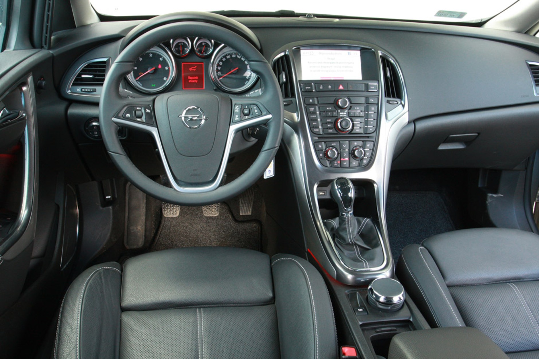 Co wybrać? Komfortowego Focusa czy seksowną Astrę