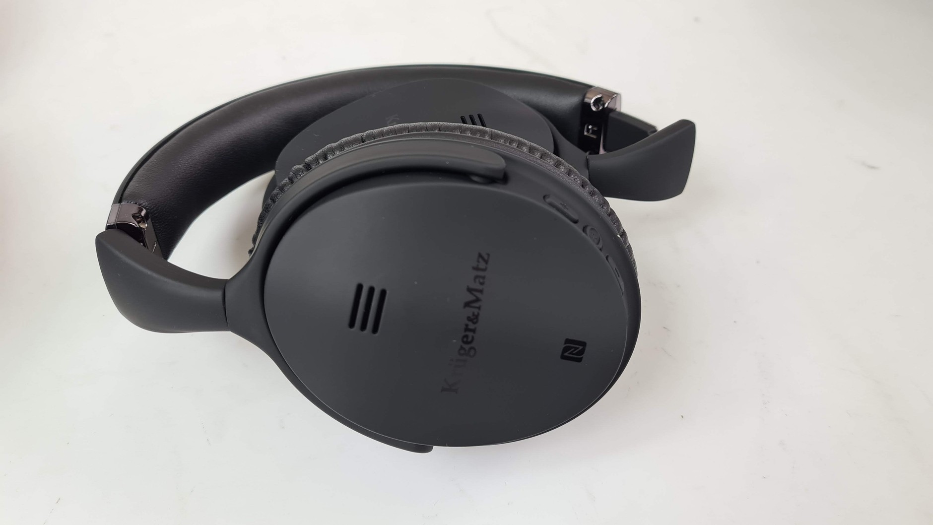 Kruger Matz F7A - test słuchawek bezprzewodowych