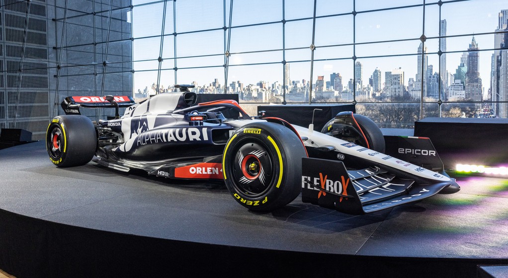 Scuderia AlphaTauri AT04