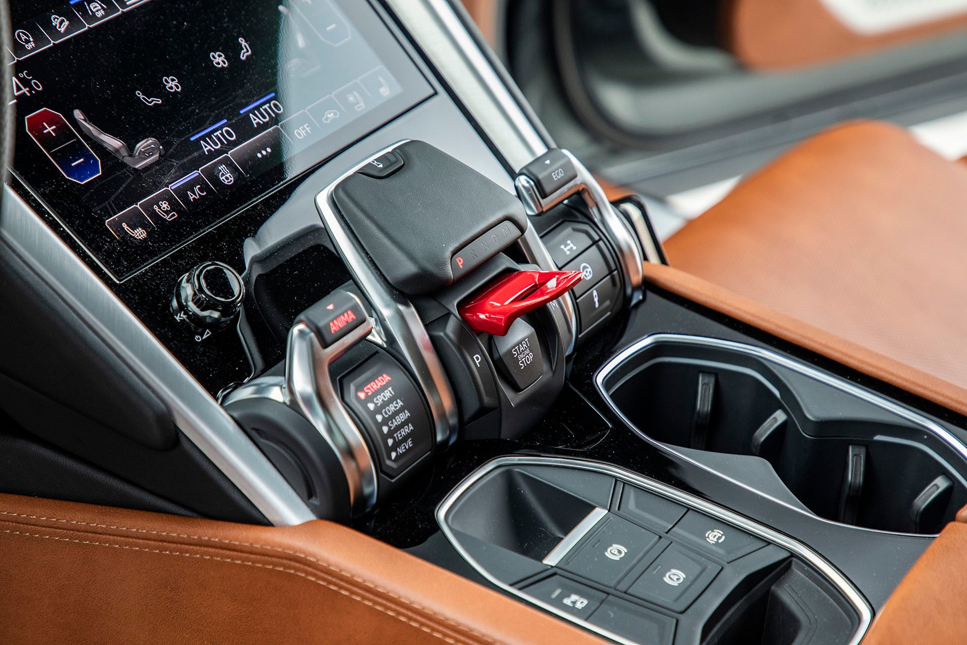 Lamborghini Urus - najdynamiczniej przyspieszający SUV na Ziemi