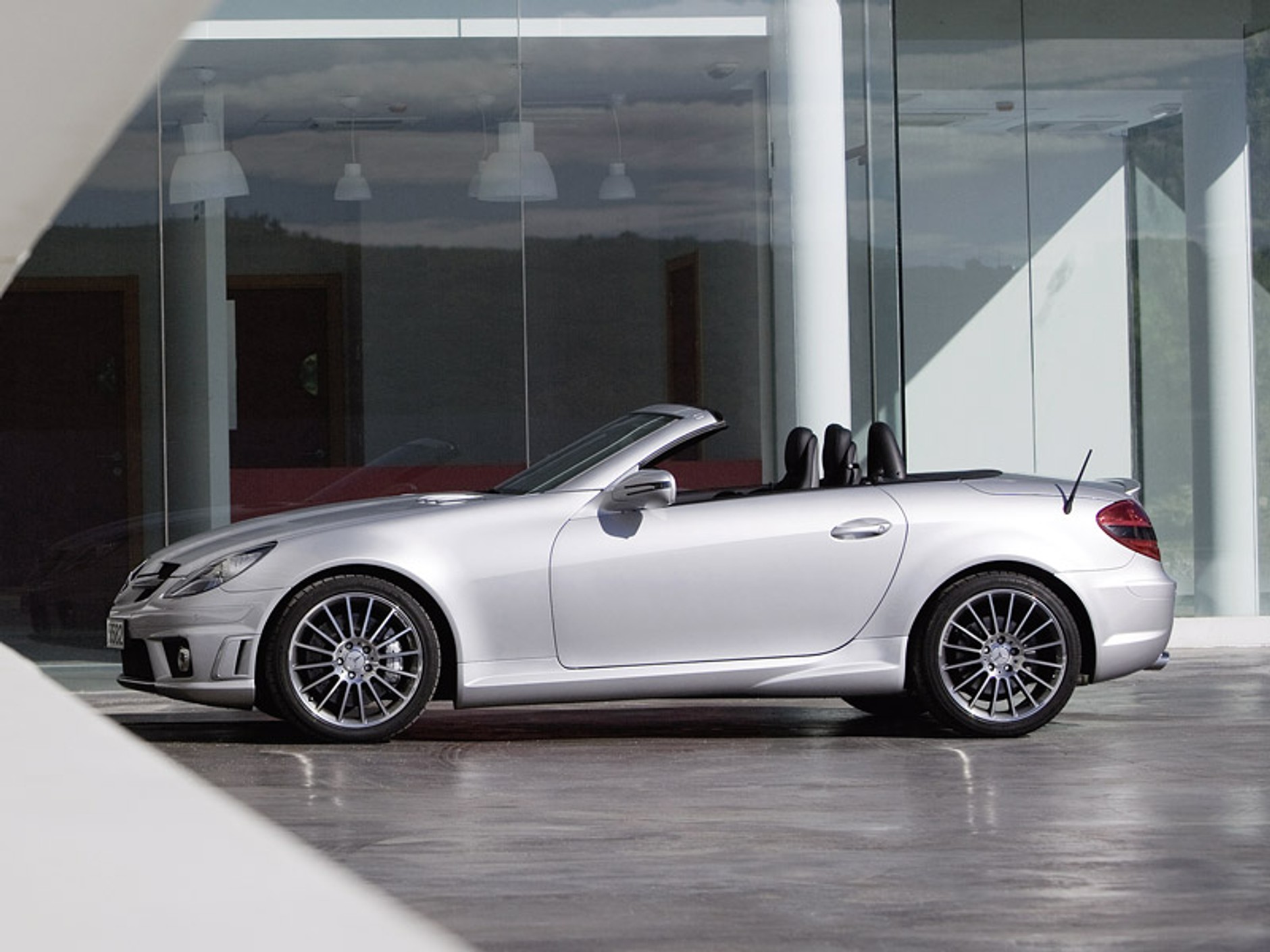 Mercedes-Benz SLK 55 AMG – pierwsze zdjęcia