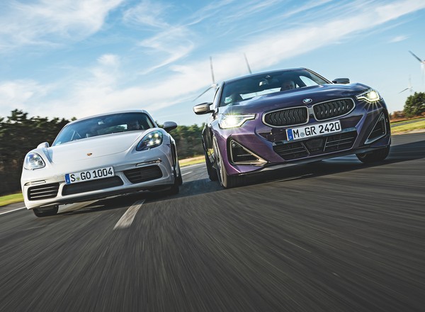 BMW M240i xDrive Coupe kontra Porsche Cayman – który porywa bardziej na torze?