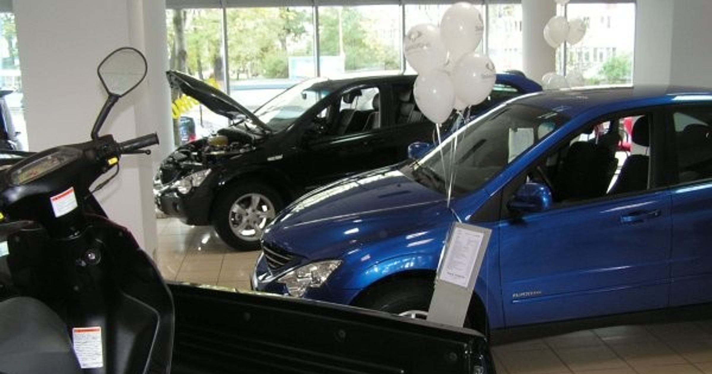 Sprzedaż Renault i Dacia