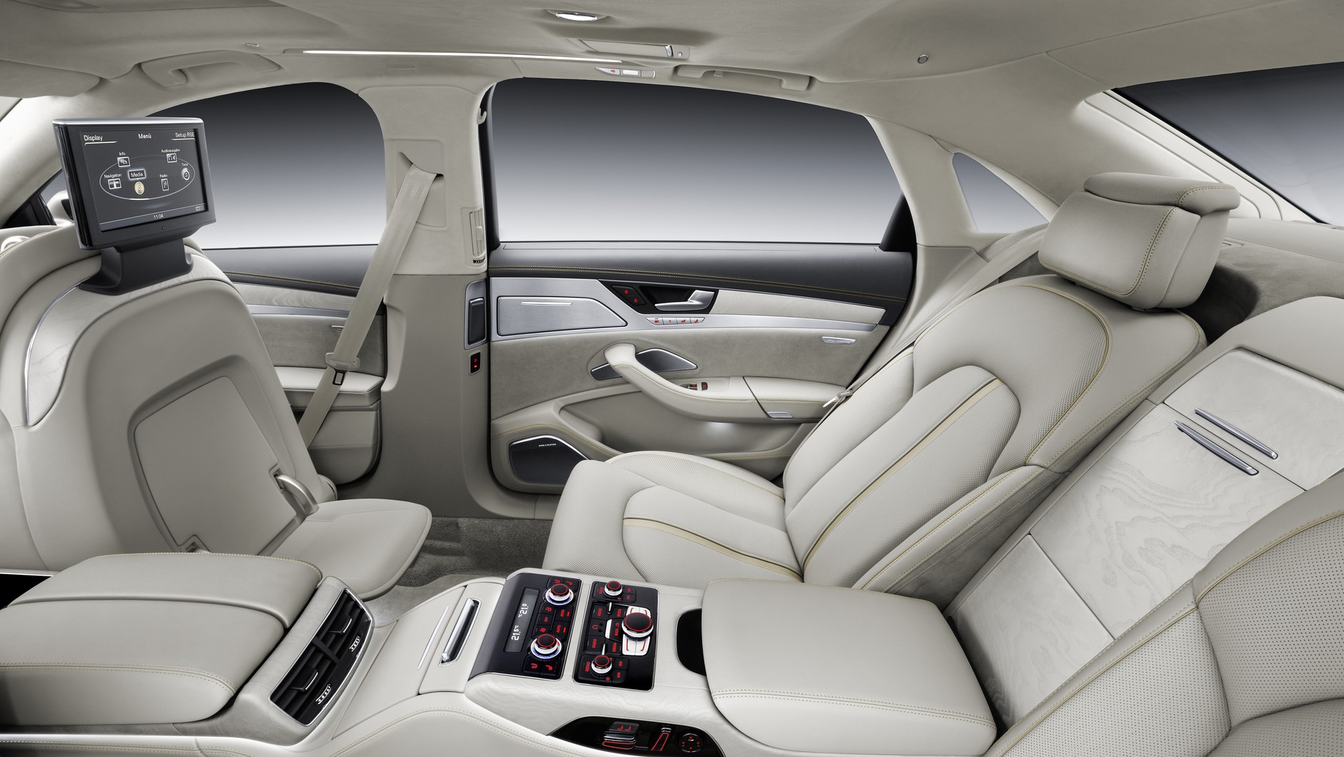 Audi A8 L W12