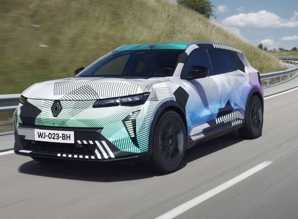 Nowe Renault Scenic tuż za rogiem. Nie będzie już minivanem