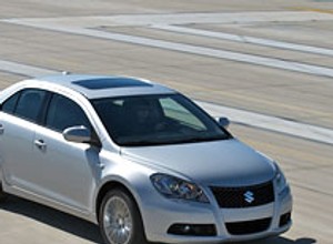Tokio 2009:  Suzuki Kizashi będzie sprzedawane najpierw w Japonii