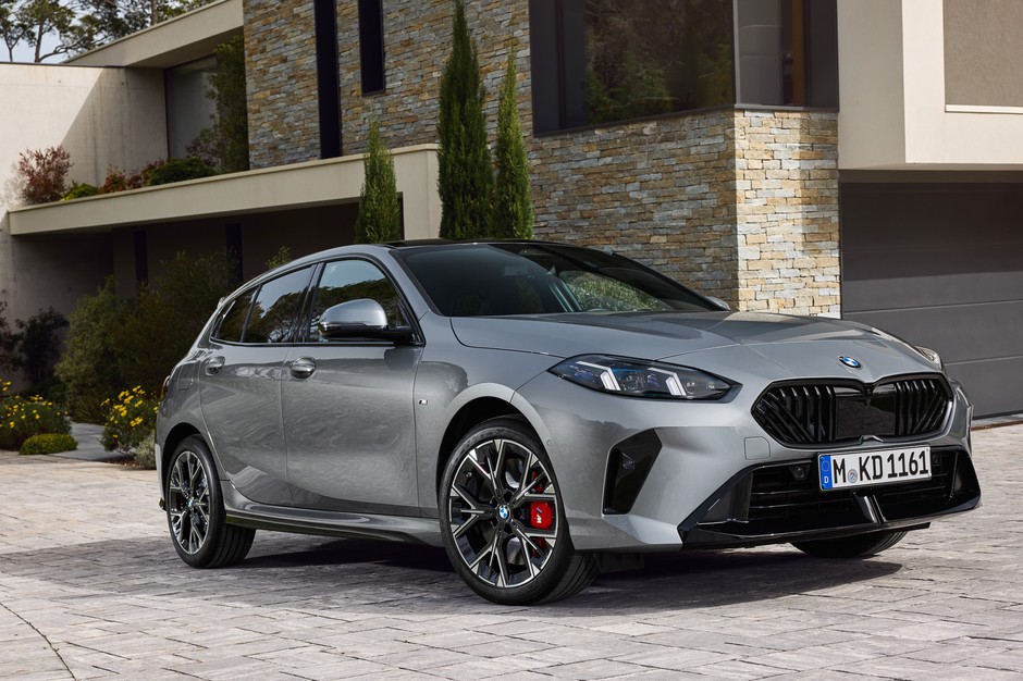 2024 BMW Serii 1
