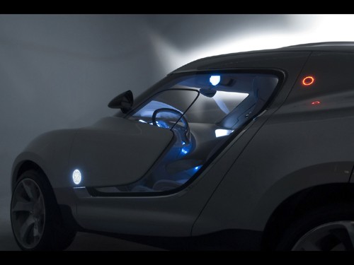 Hyundai QarmaQ - Auto z 900 butelek