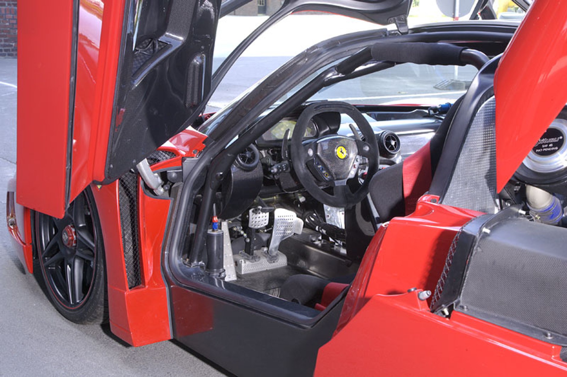 Ferrari FXX z drogową homologacją