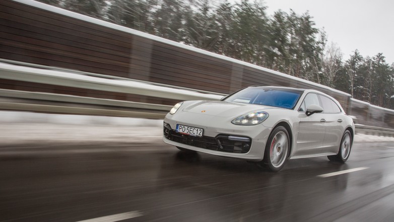 Porsche Panamera Sport Turismo Turbo