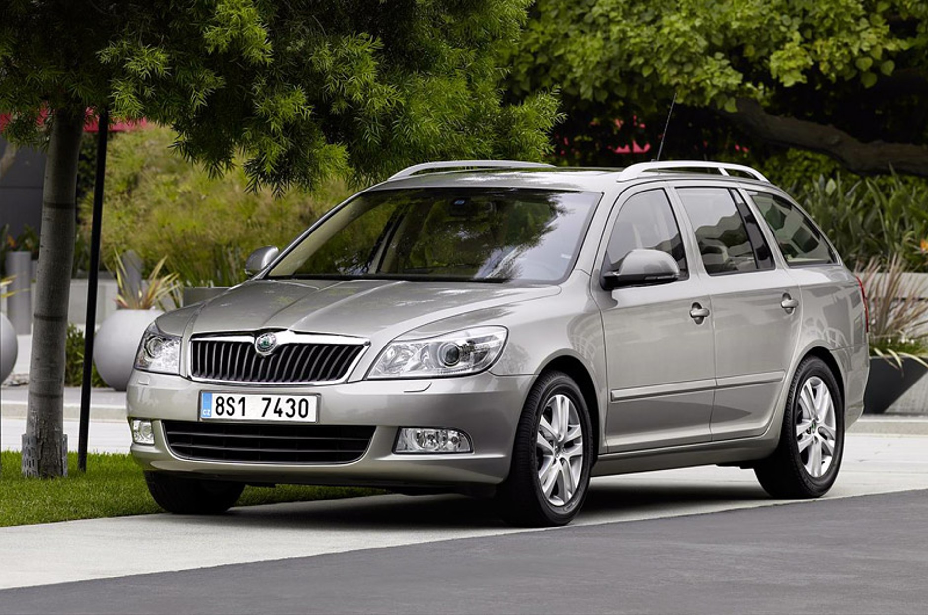 Paryż 2008: Škoda Octavia po liftingu już odkryta (fotogaleria)