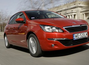 Peugeot 308 1.2 PureTech - jak sobie poradzą 3 cylindry?