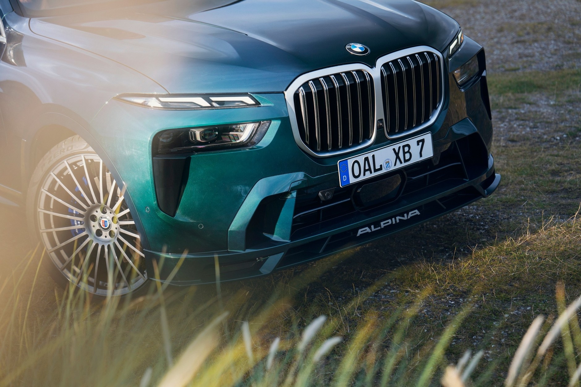 BMW Alpina XB7 (2023)