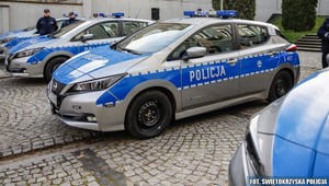 Polska policja otrzymała elektryczne radiowozy