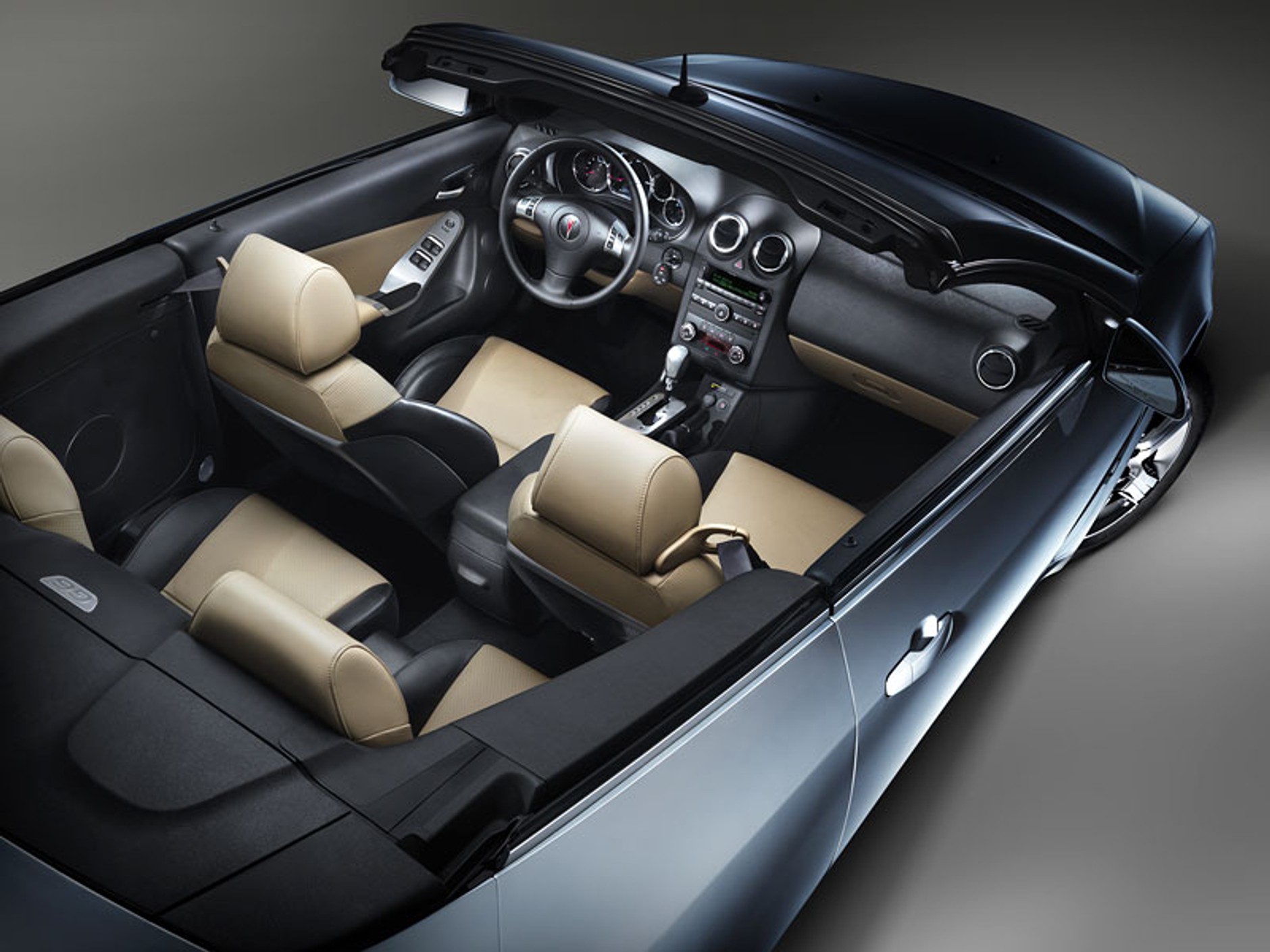 Los Angeles 2008: Pontiac G6 – facelifting na rok modelowy 2009