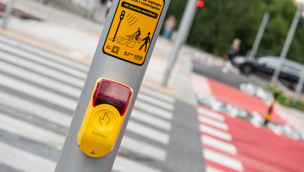 W Warszawie, by zminimalizować ryzyko zakażenia koronoawirusem, wyłączone zostaną wszystkie przyciski na przejściach