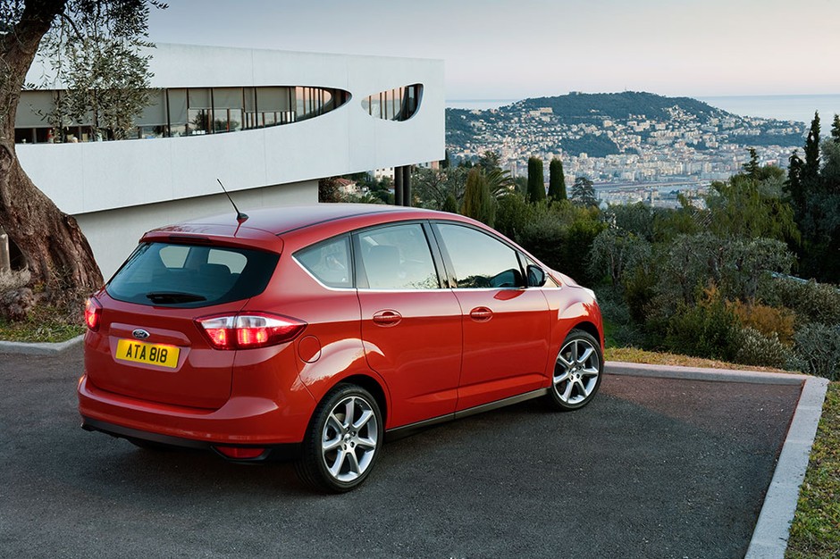 Genewa 2010: Ford - nowa rodzina C-MAX dla pięciu bądź siemiu osób