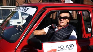 Sobiesław Zasada dojechał Maluchem do Monte Cassino. "Czuliśmy się dumni"