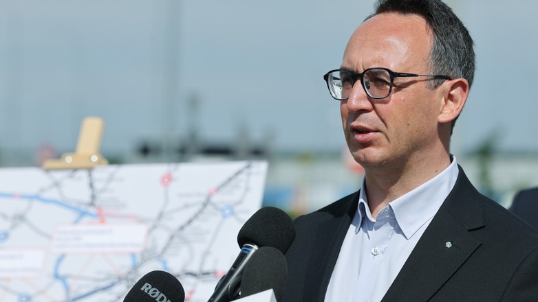 Dariusz Klimczak - konferencja na autostradzie A2