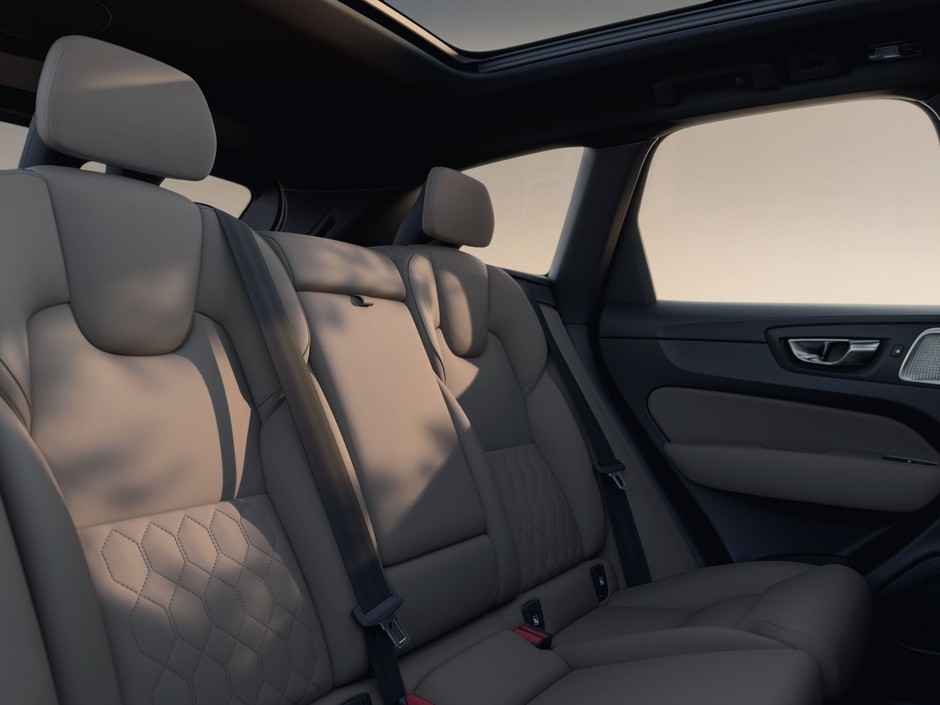 2025 Volvo XC60