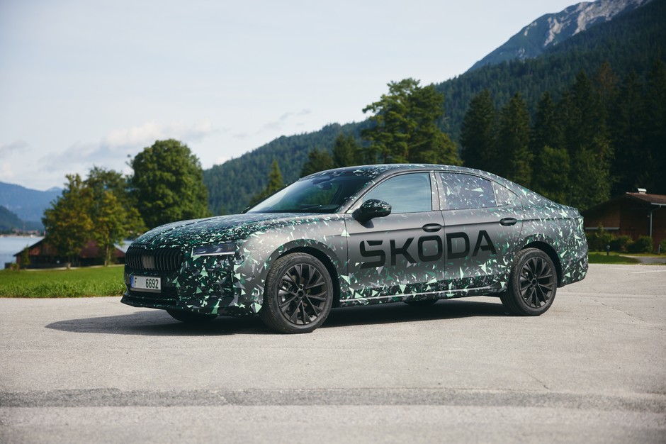 Škoda Superb 2024