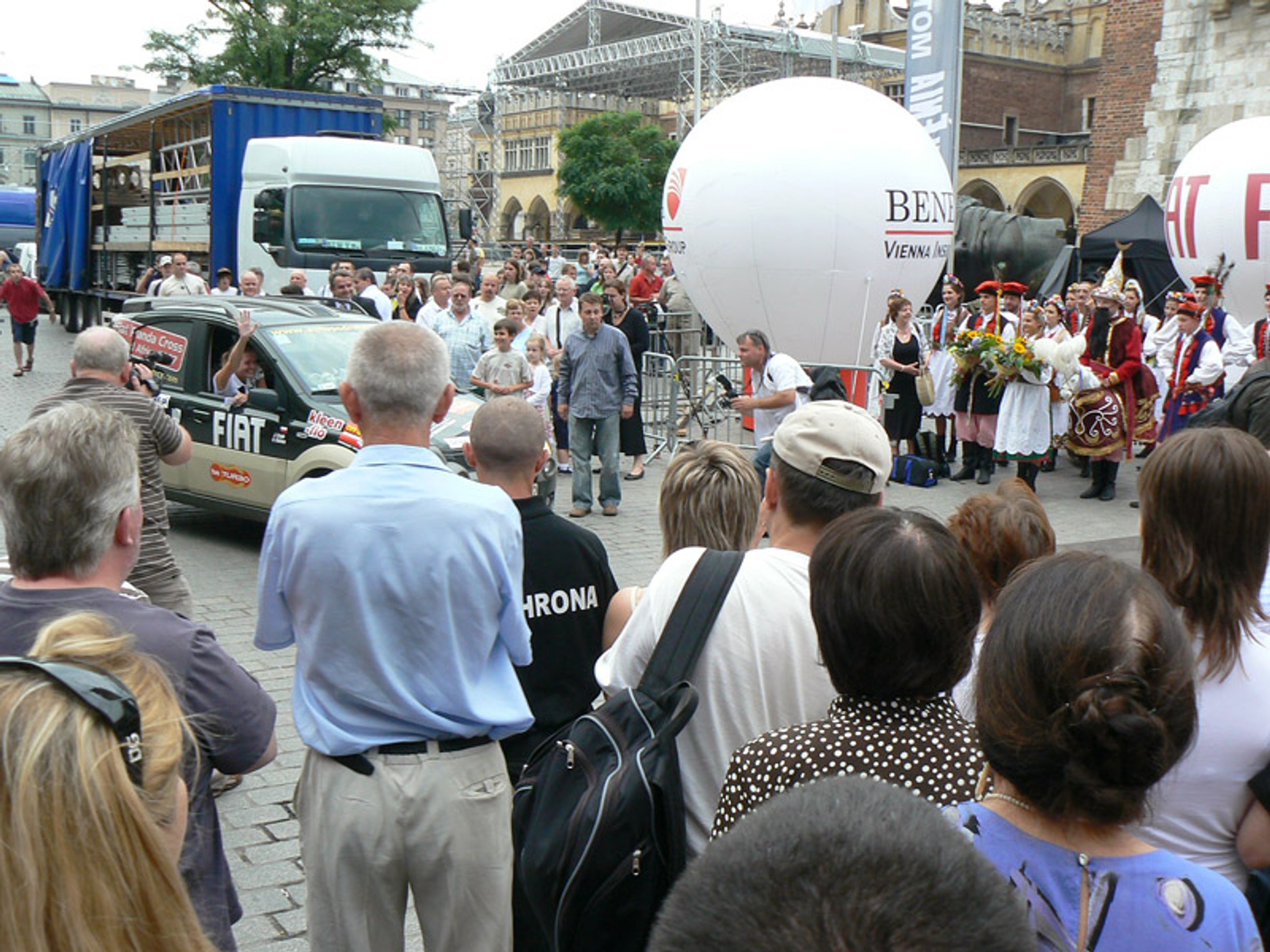 Fiat Panda z polskimi podróżnikami powrócił z Afryki