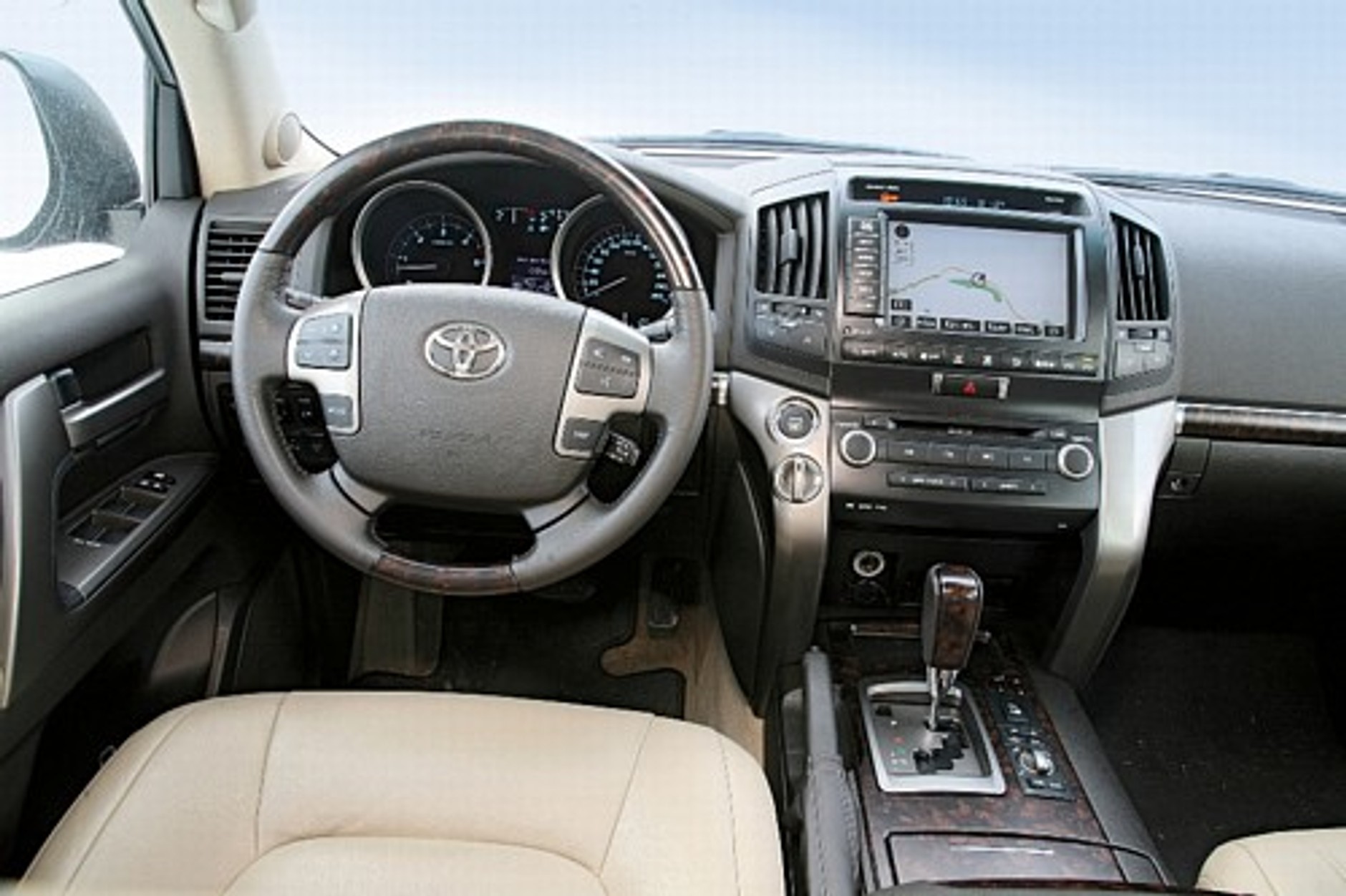 Toyota Land Cruiser V8 d-4d - Typ niepokonany