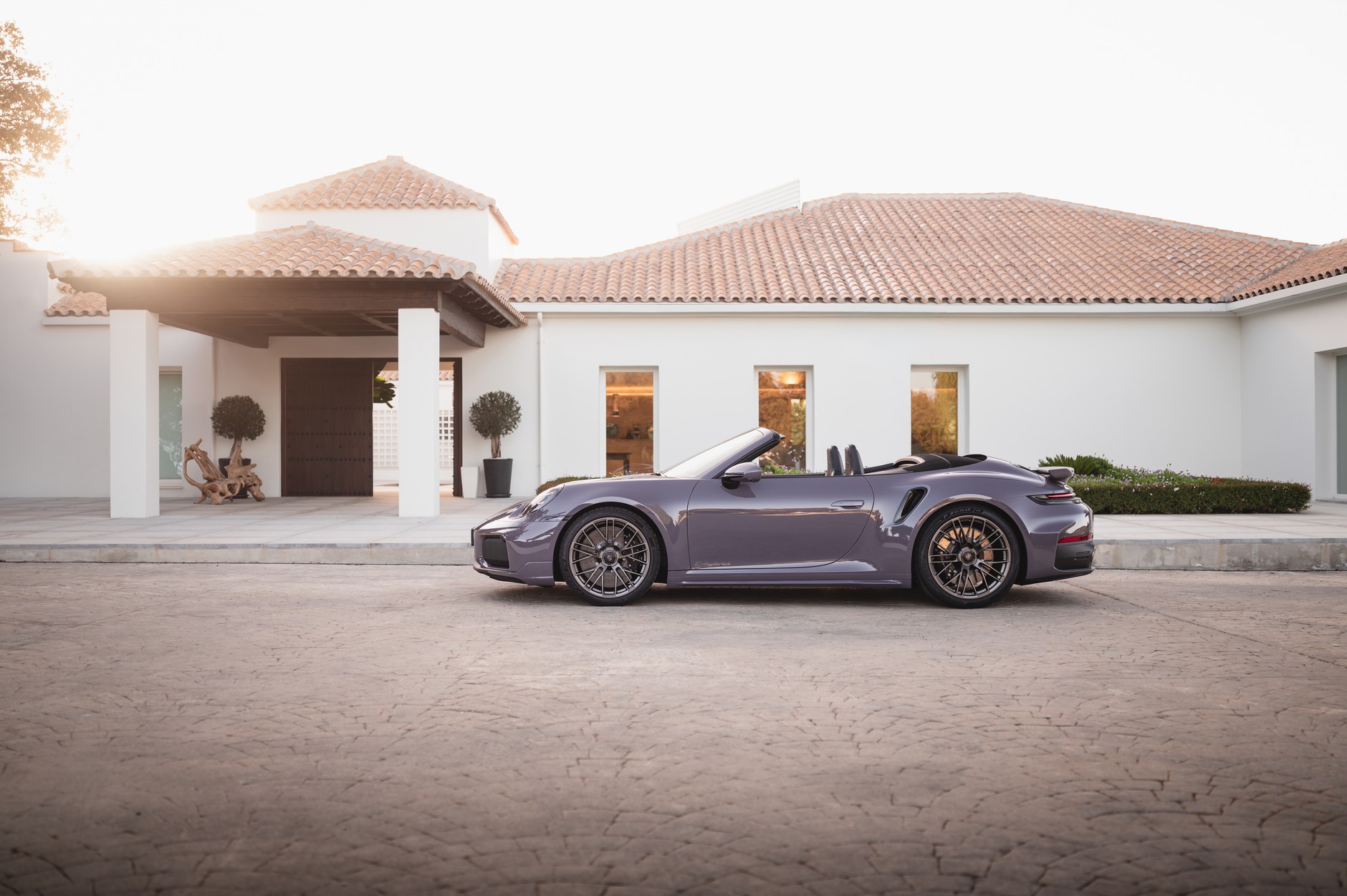 Porsche 911 Turbo S (992.2)