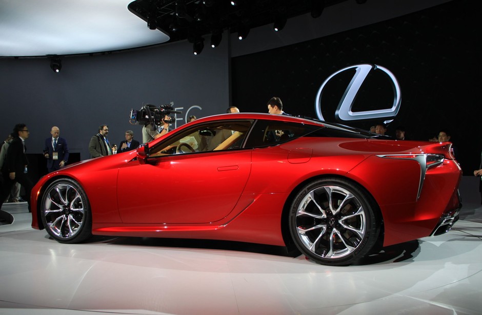 Lexus LC500 (Detroit 2016)