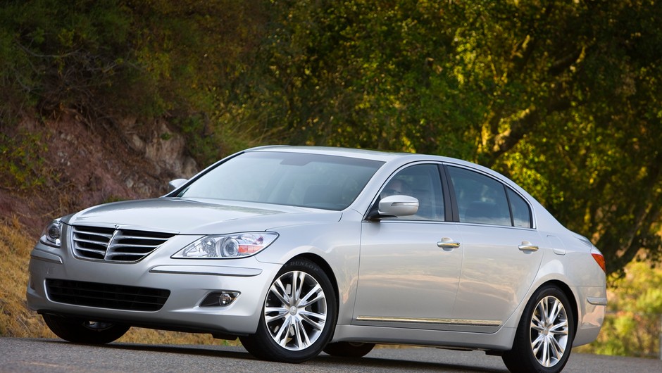 Hyundai Equus
