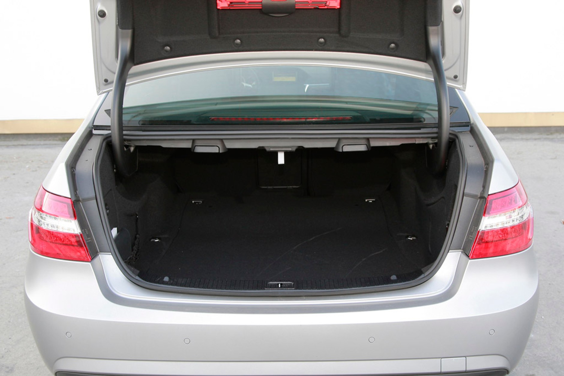 Mercedes E 500: rasowa limuzyna