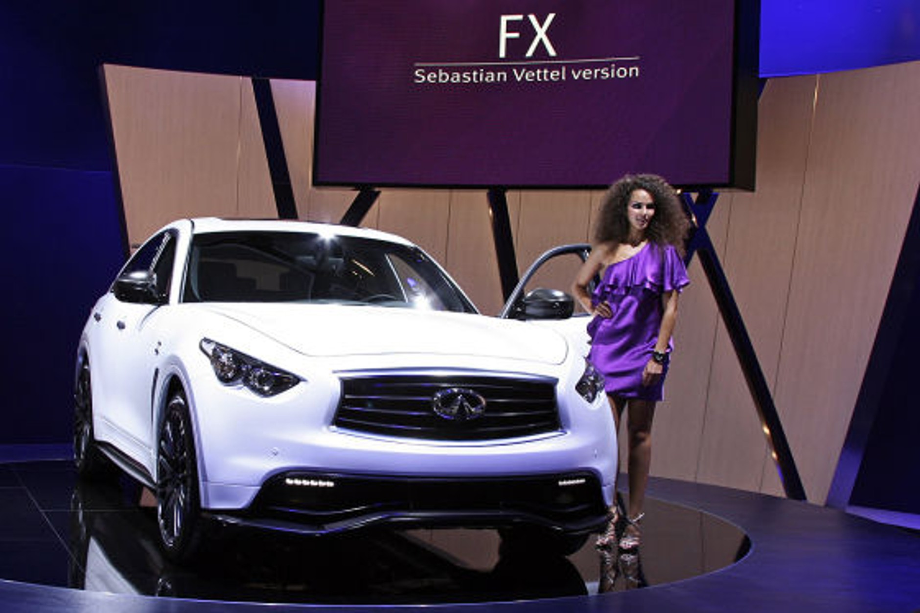 Najładniejsze dziewczyny Salonu Samochodowego Frankfurt 2011