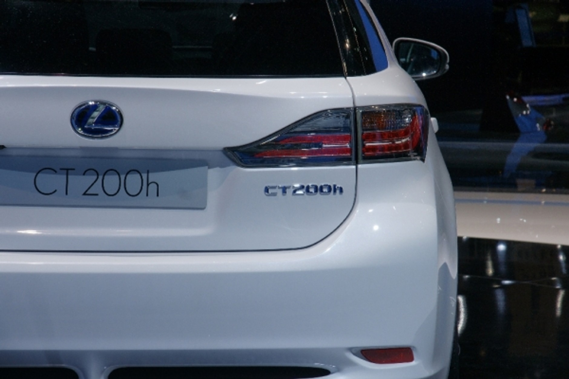 Genewa 2010: 128 premier światowych i 32 europejskie (Galeria)