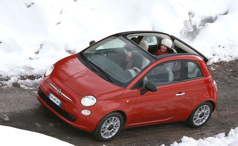 Fiat 500C: nowe informacje i zdjęcia włoskiego kabrioletu (fotogaleria)