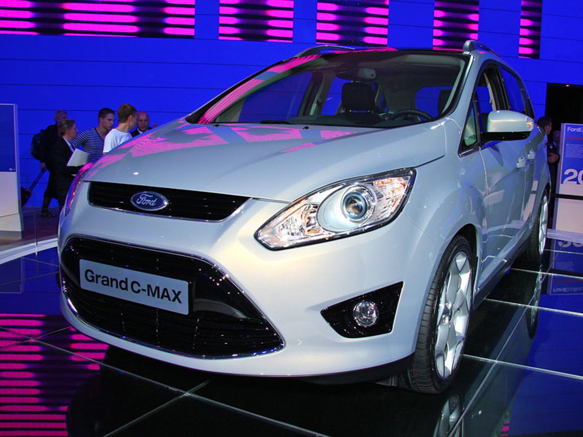 IAA Frankfurt 2009: Ford C-Max a Grand C-Max - rok przed premierą